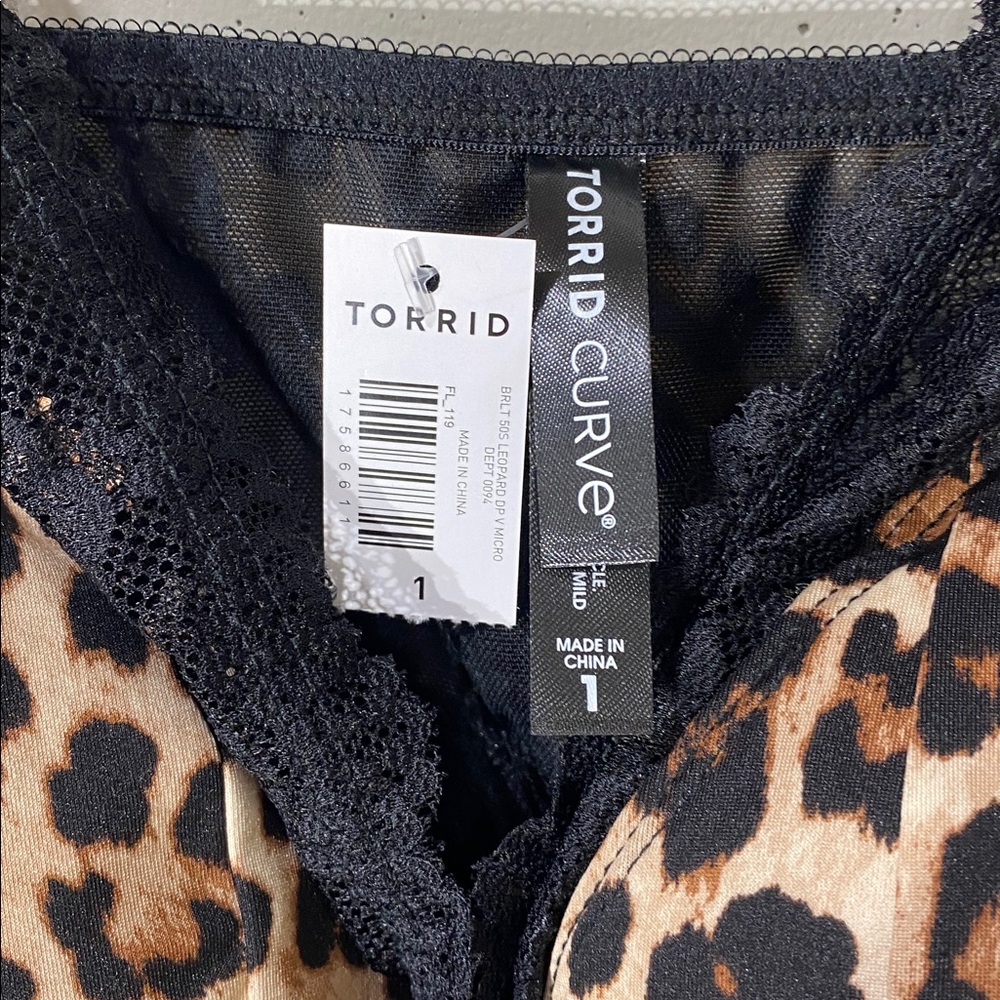 Leopard Print Lace Trim Bralette - Picture 2 of 4